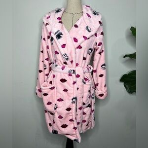 Betsey Johnson Super Soft Comfy Robe Pajamas Pink Cozy sz XS